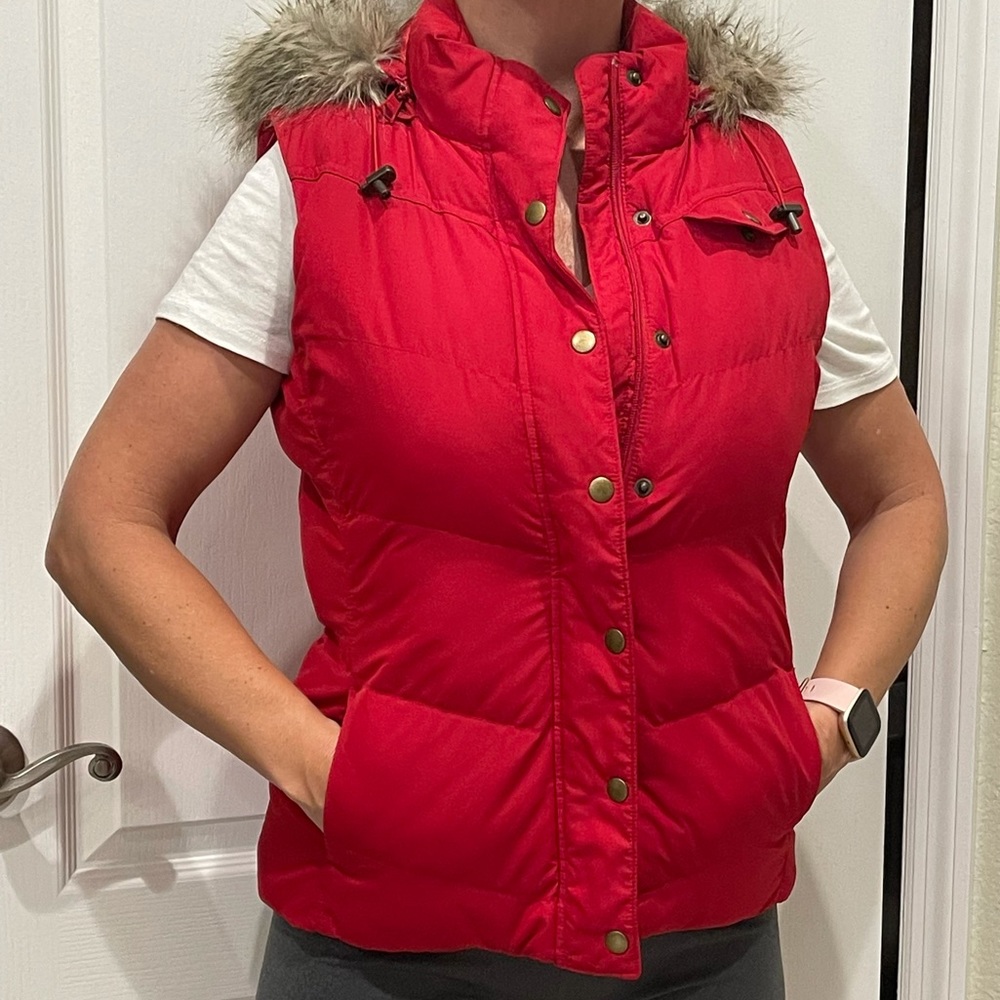 Banana Republic Red Hooded Puffer Vest